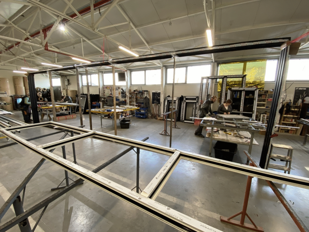 Okna i drzwi aluminiowe – nowoczesne rozwiązanie dla wymagających